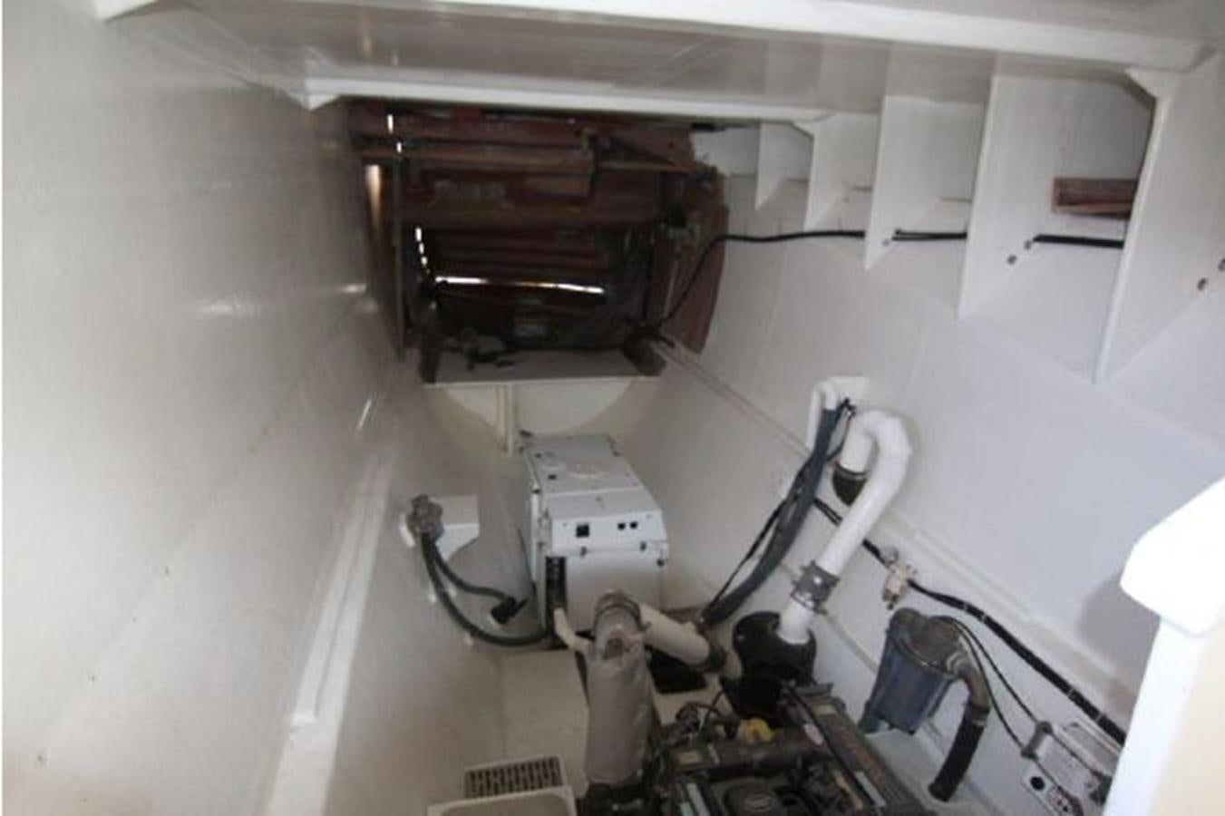 a room with a large piece of machinery and a small box aboard 2023 PDIGREE CAT BLOOMFIELD Yacht for Sale