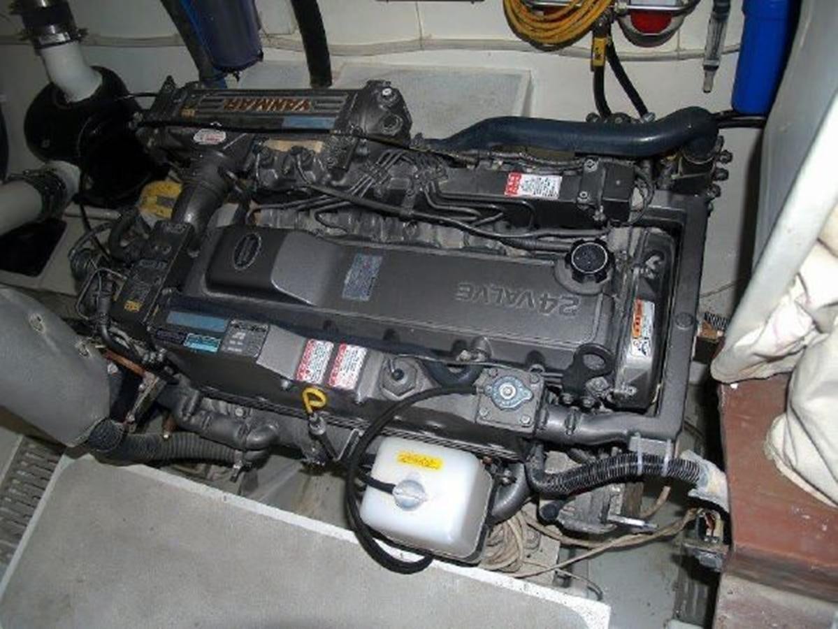 a black engine with a black cap aboard 2023 PDIGREE CAT BLOOMFIELD Yacht for Sale