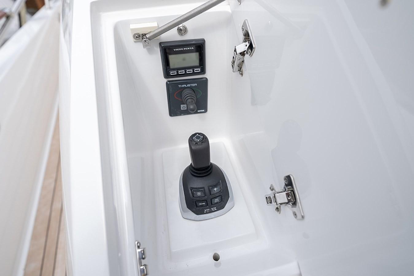 a white machine with a dial aboard LATITUDE Yacht for Sale