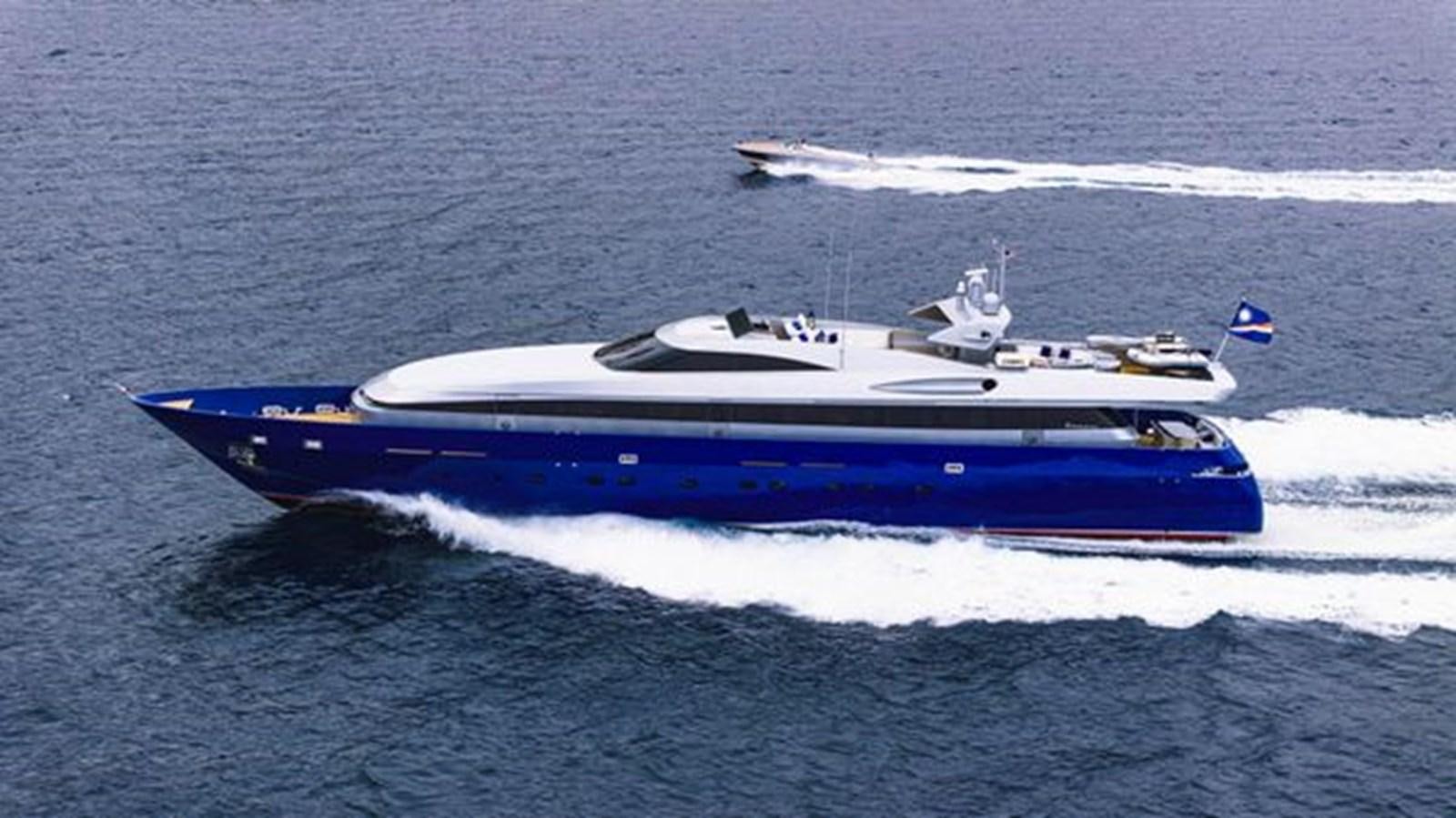 a boat on the water aboard 2003 BAGLIETTO 38M FAST FLY Yacht for Sale