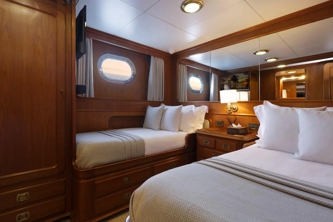 a couple of beds in a hotel room aboard ESPINOLA Yacht for Sale