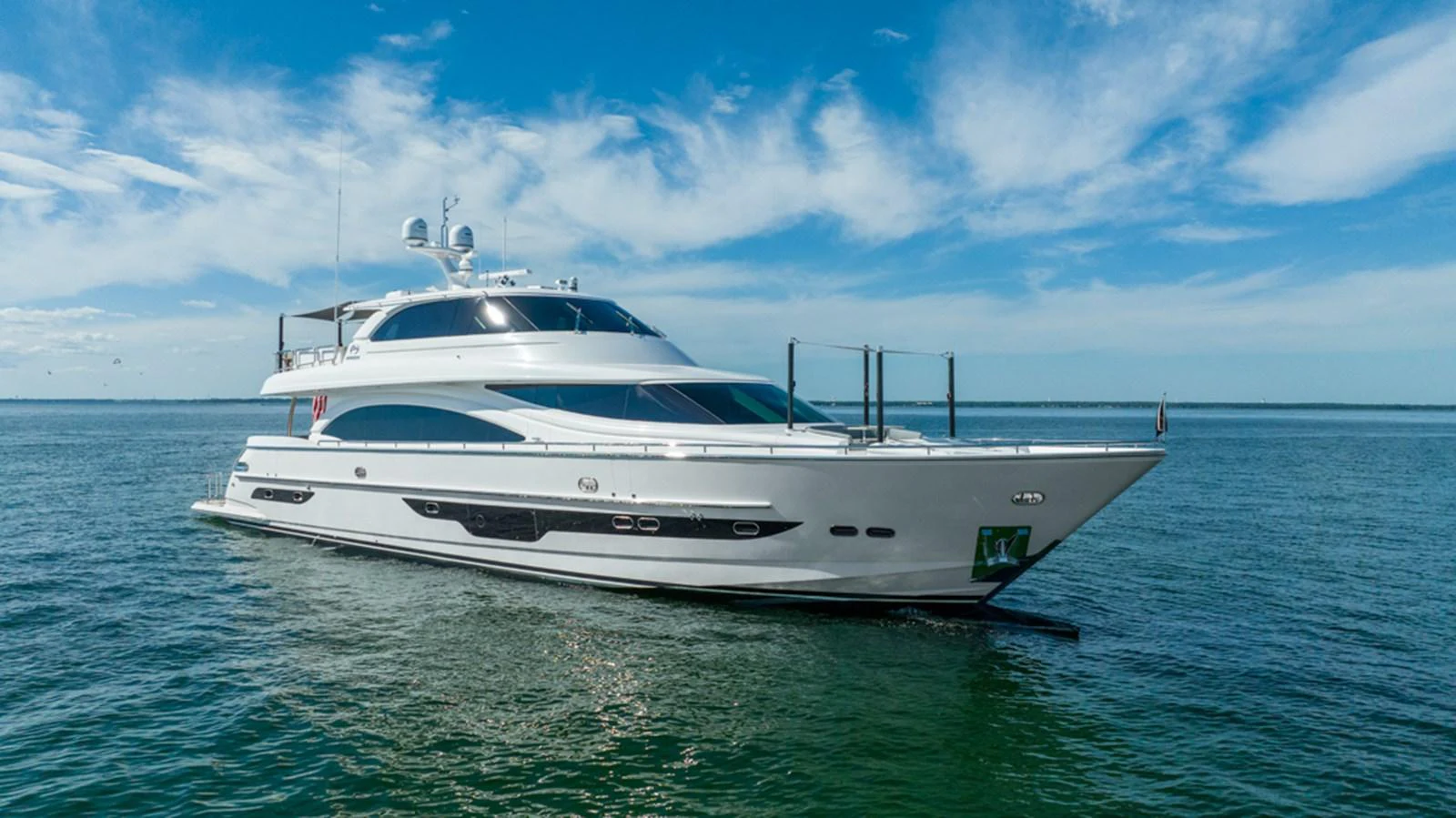 a white yacht in the water aboard 90 HORIZON Yacht for Sale