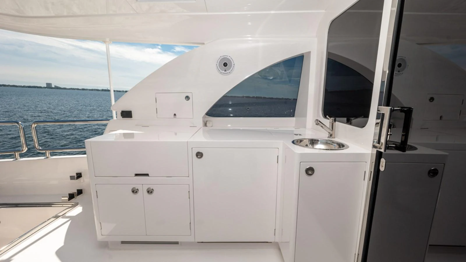 a white boat on a boat aboard 90 HORIZON Yacht for Sale