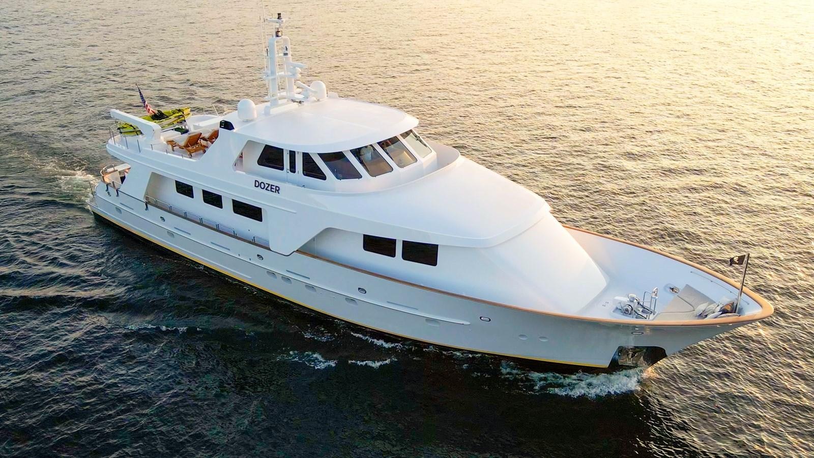 DOZER Yacht for Sale in United States | 98' (29.87m) 1993