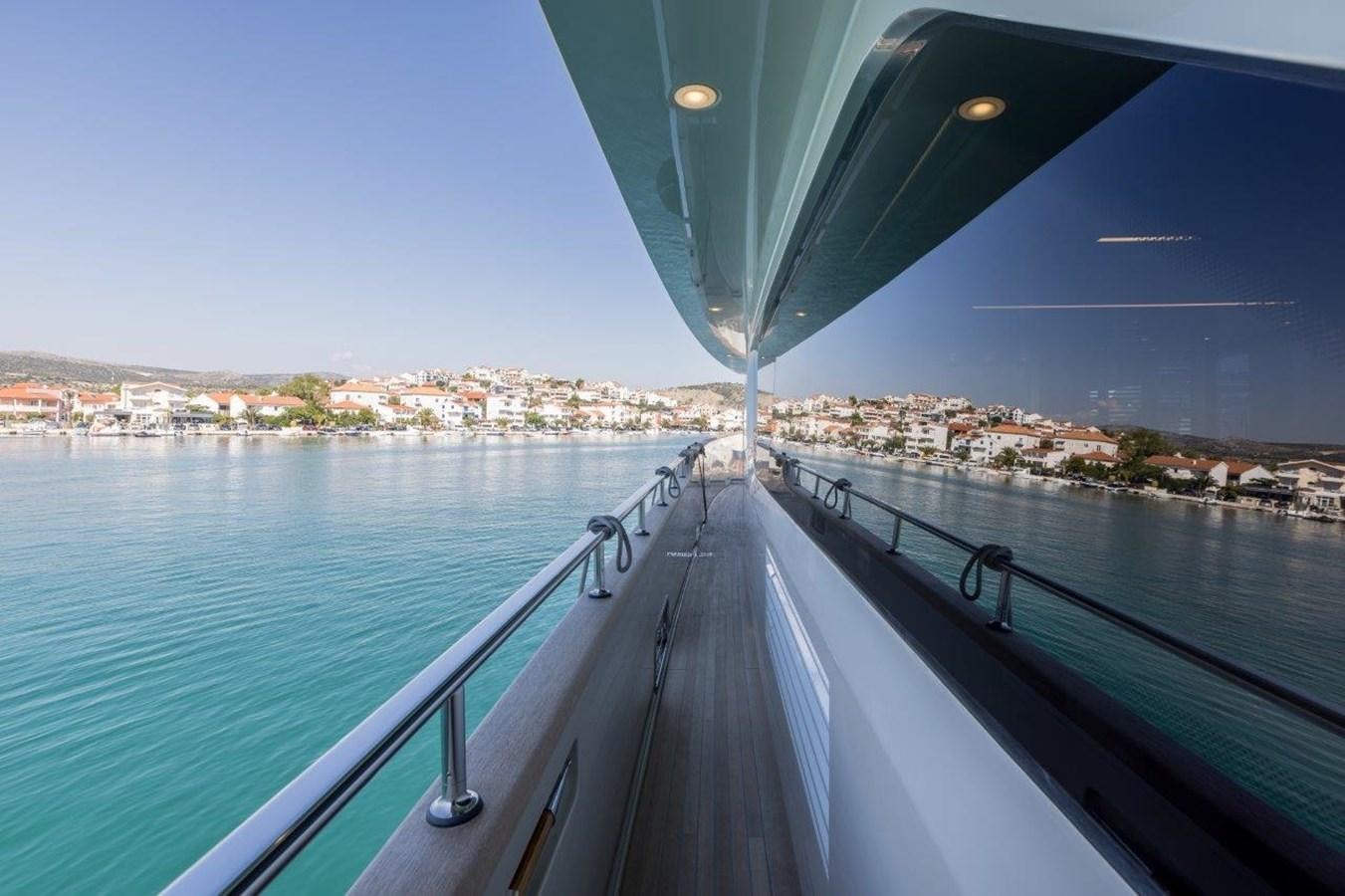 a bridge over water aboard SANLORENZO SD 92 Yacht for Sale