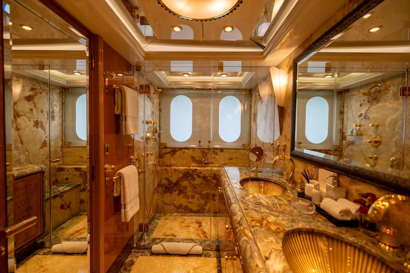 a bathroom with marble counters aboard ELIS ET MAR Yacht for Sale