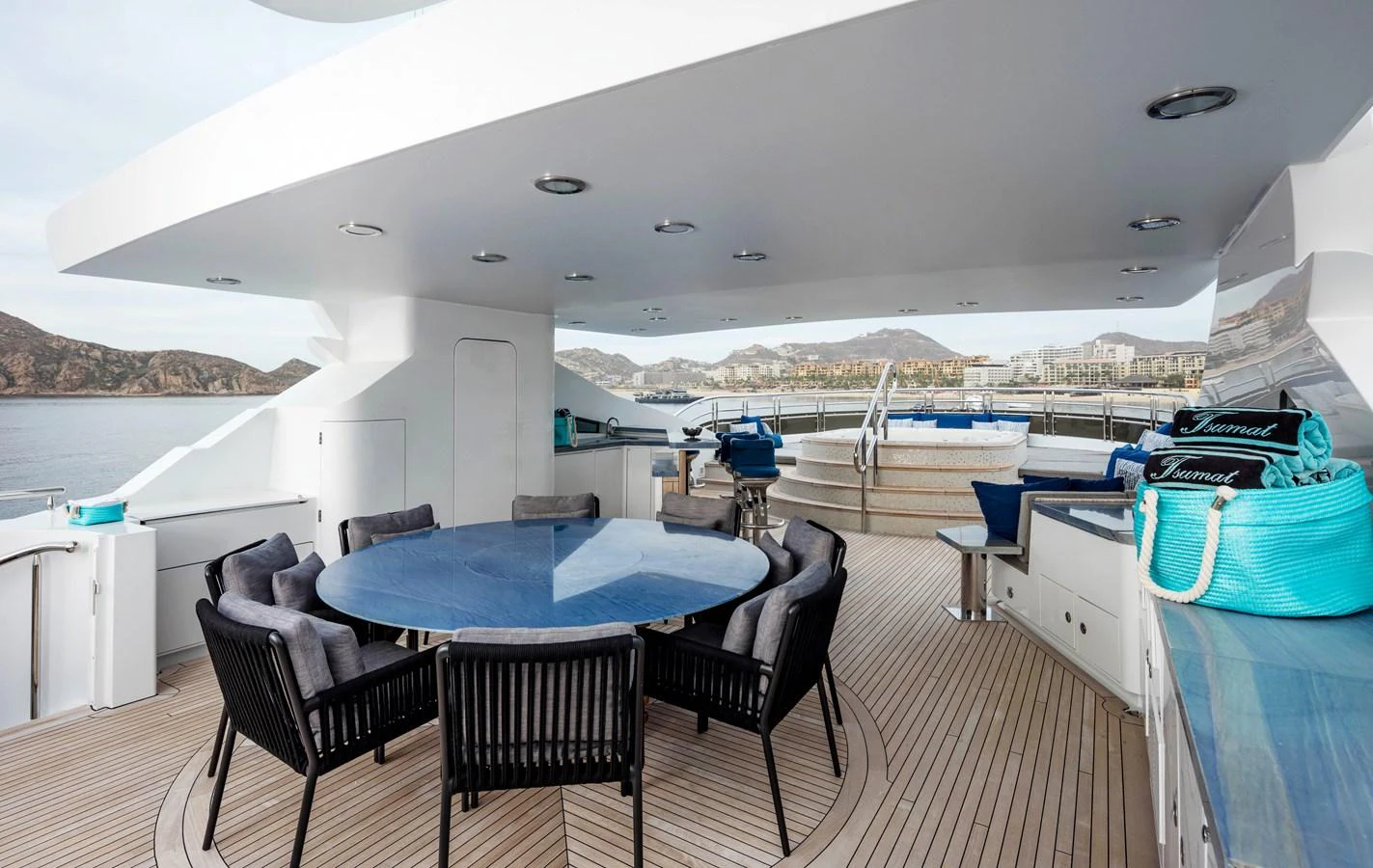 a boat on the water aboard CHAMPAGNE SEAS Yacht for Sale