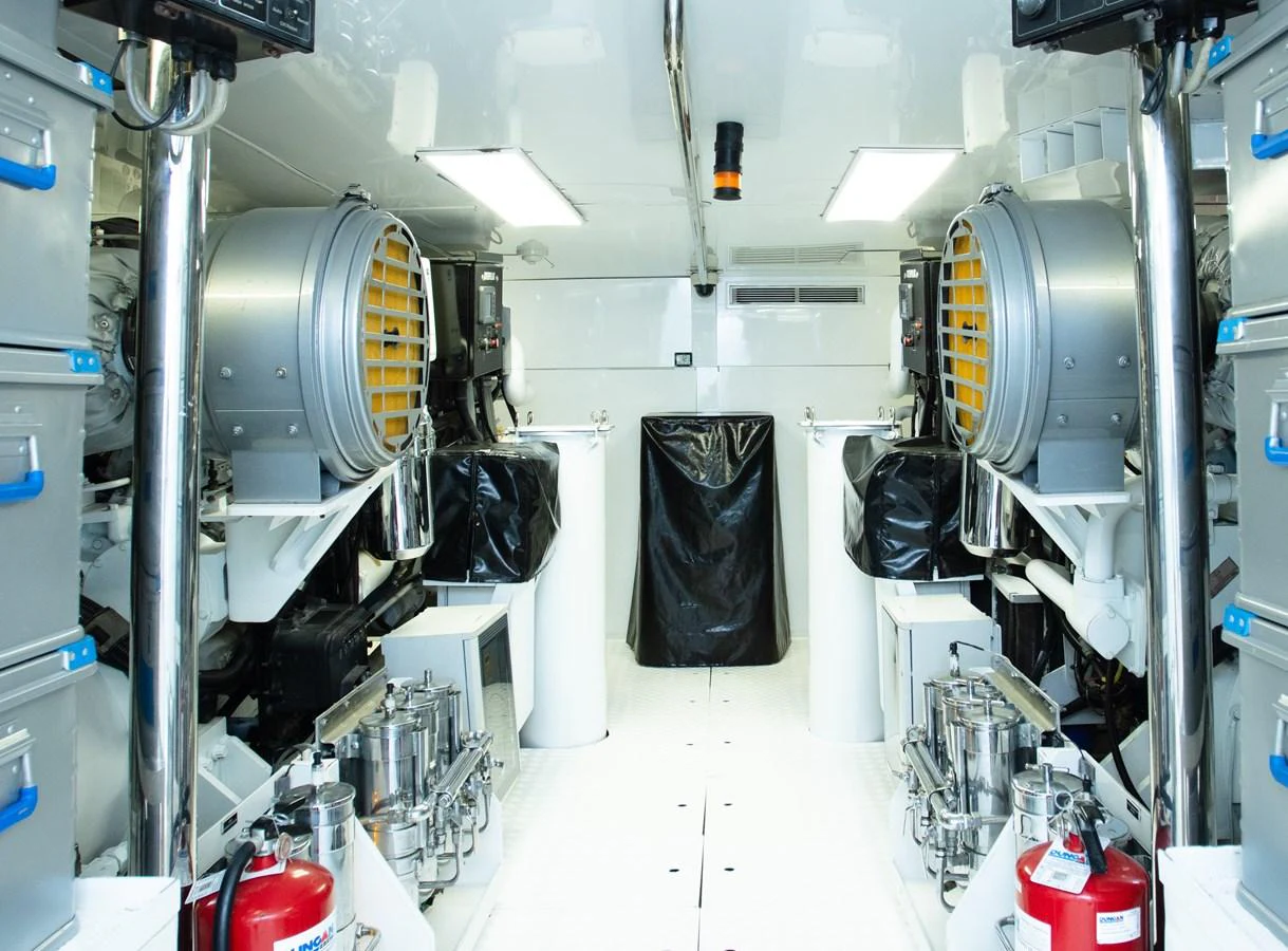 a large industrial machine aboard CHAMPAGNE SEAS Yacht for Sale