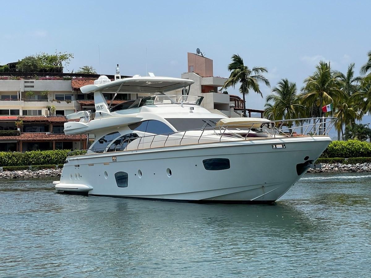 a white yacht in the water aboard 2008 AZIMUT 75 FLY @ IXTAPA ZIHUATANEJO Yacht for Sale
