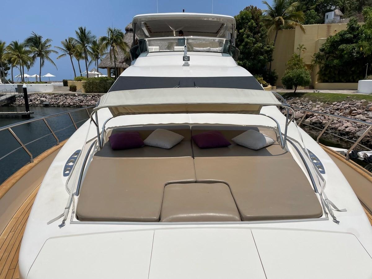 the back of a car aboard 2008 AZIMUT 75 FLY @ IXTAPA ZIHUATANEJO Yacht for Sale