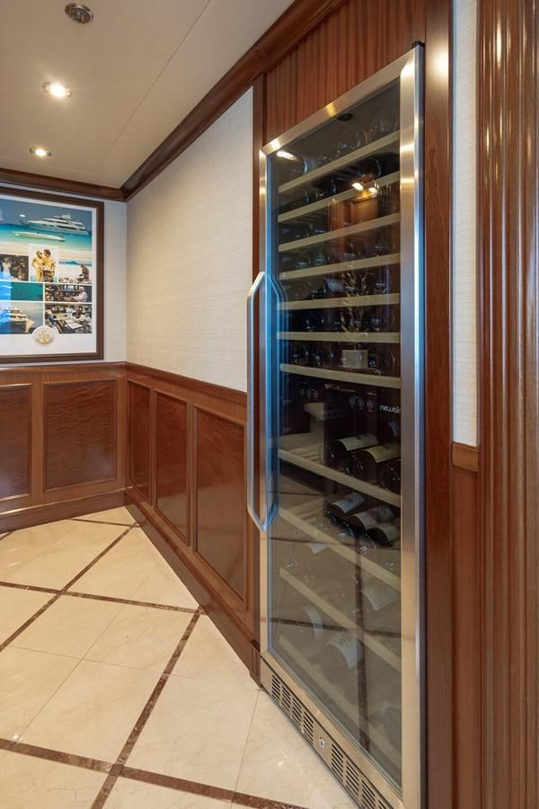 a glass case with a shelf aboard MISS STEPHANIE Yacht for Sale