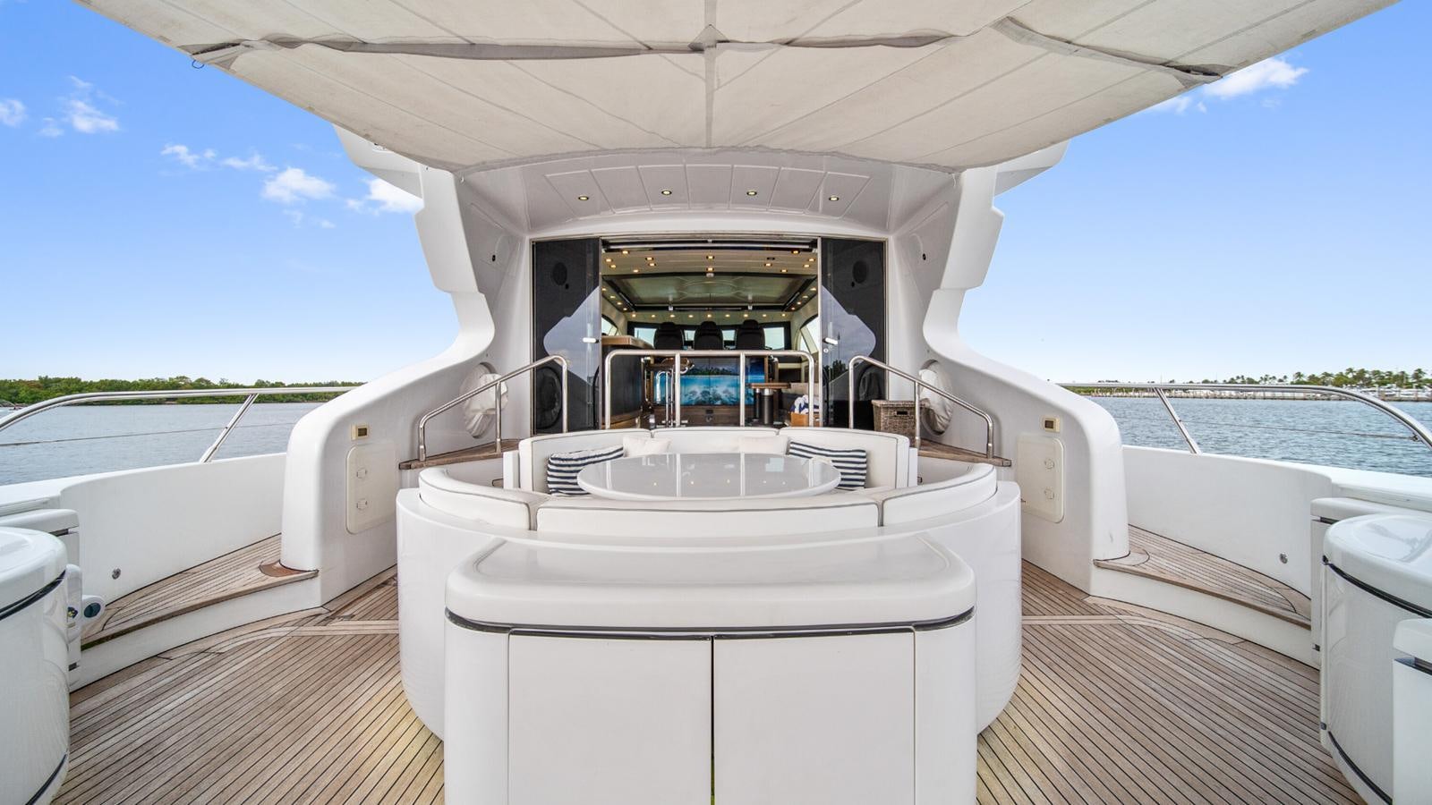 a white bathtub in a boat aboard DAYA Yacht for Sale