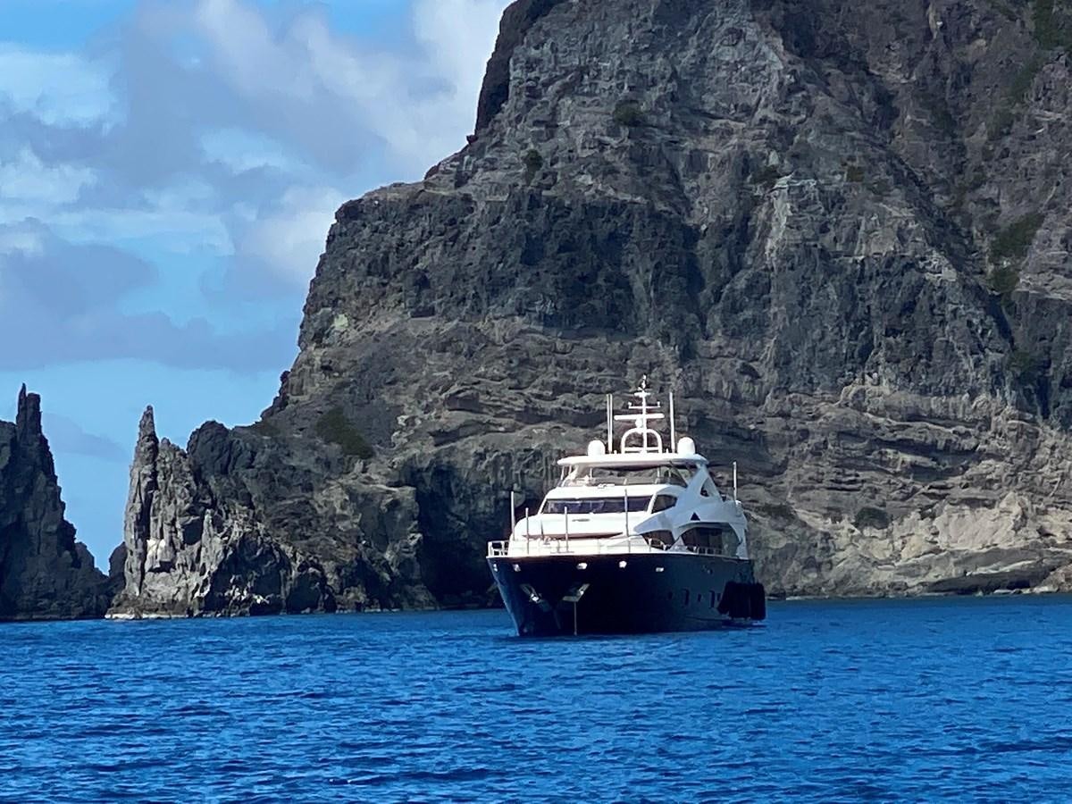a boat in the water aboard SEAHORSE Yacht for Sale