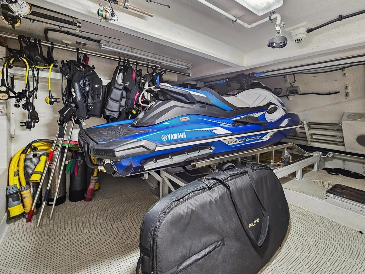 luggage on a conveyor belt aboard SEAHORSE Yacht for Sale