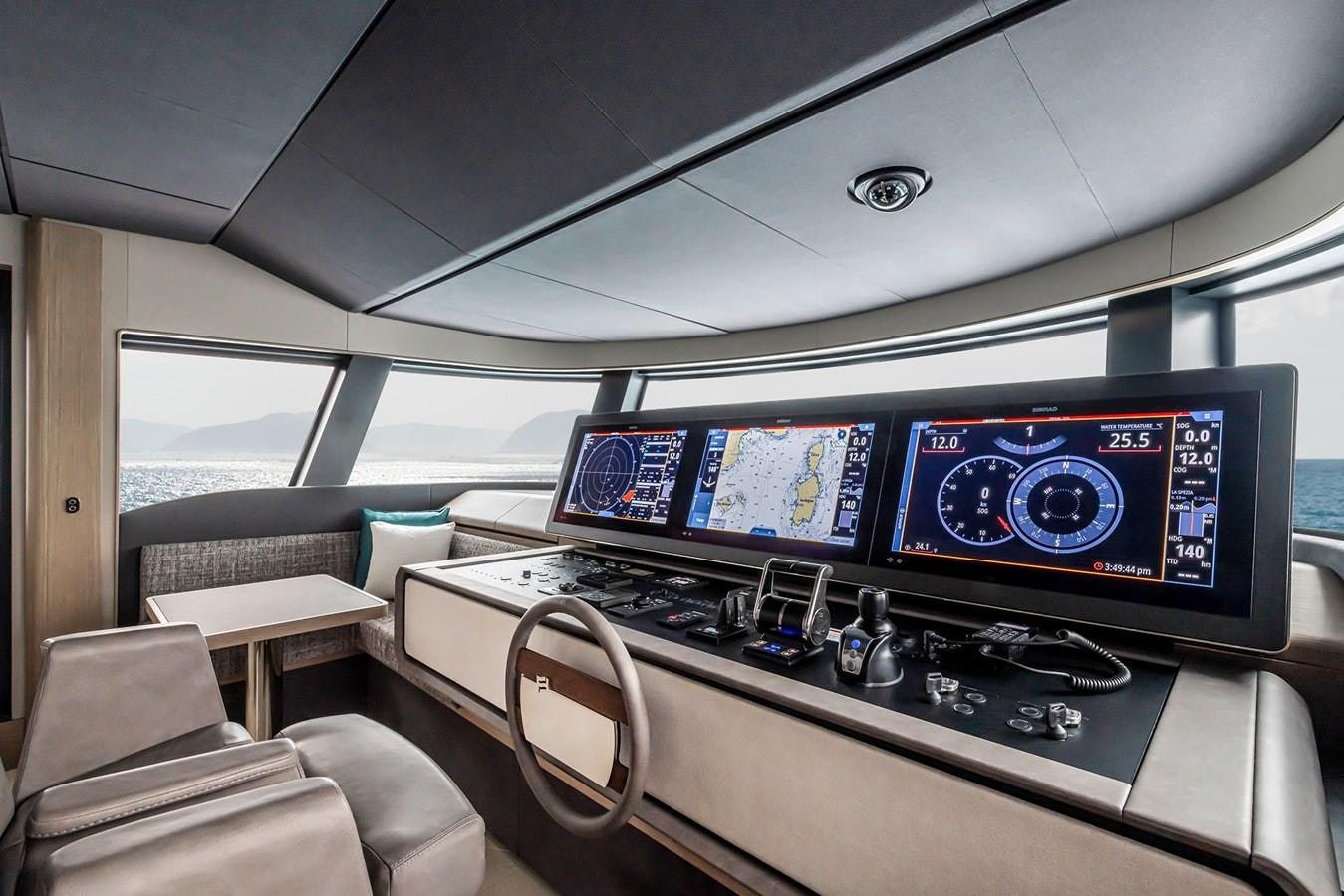 A FERRETTI A044616390001 関税送料込 Walkthrough Tour: Ferretti 860 for Sale - Price drop