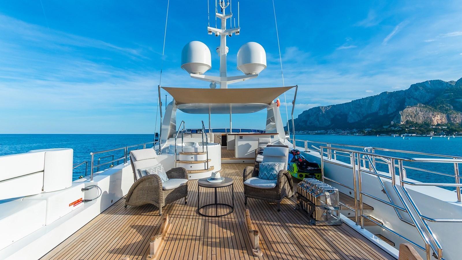 a boat on a body of water aboard HEERLIJCKHEID Yacht for Sale