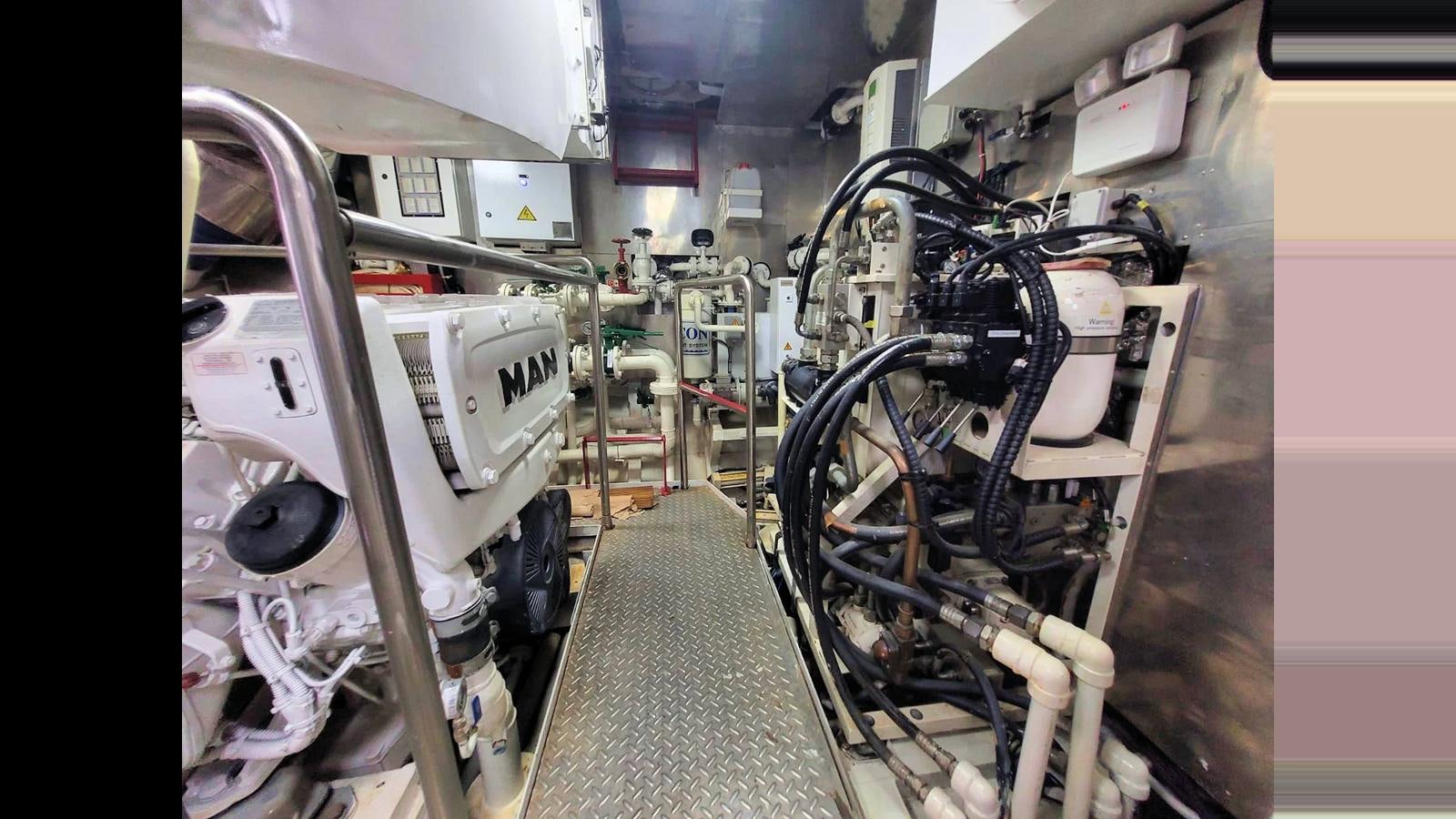 a machine with wires aboard 2024 INACE EXPLORA 115 Yacht for Sale