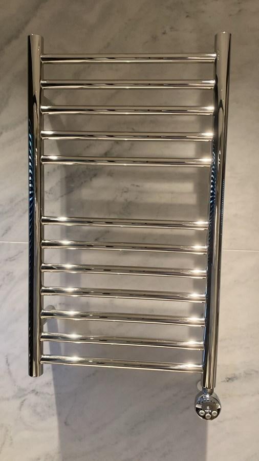 a metal rack with metal handles aboard SUNSEEKER 75 SPORT YACHT Yacht for Sale