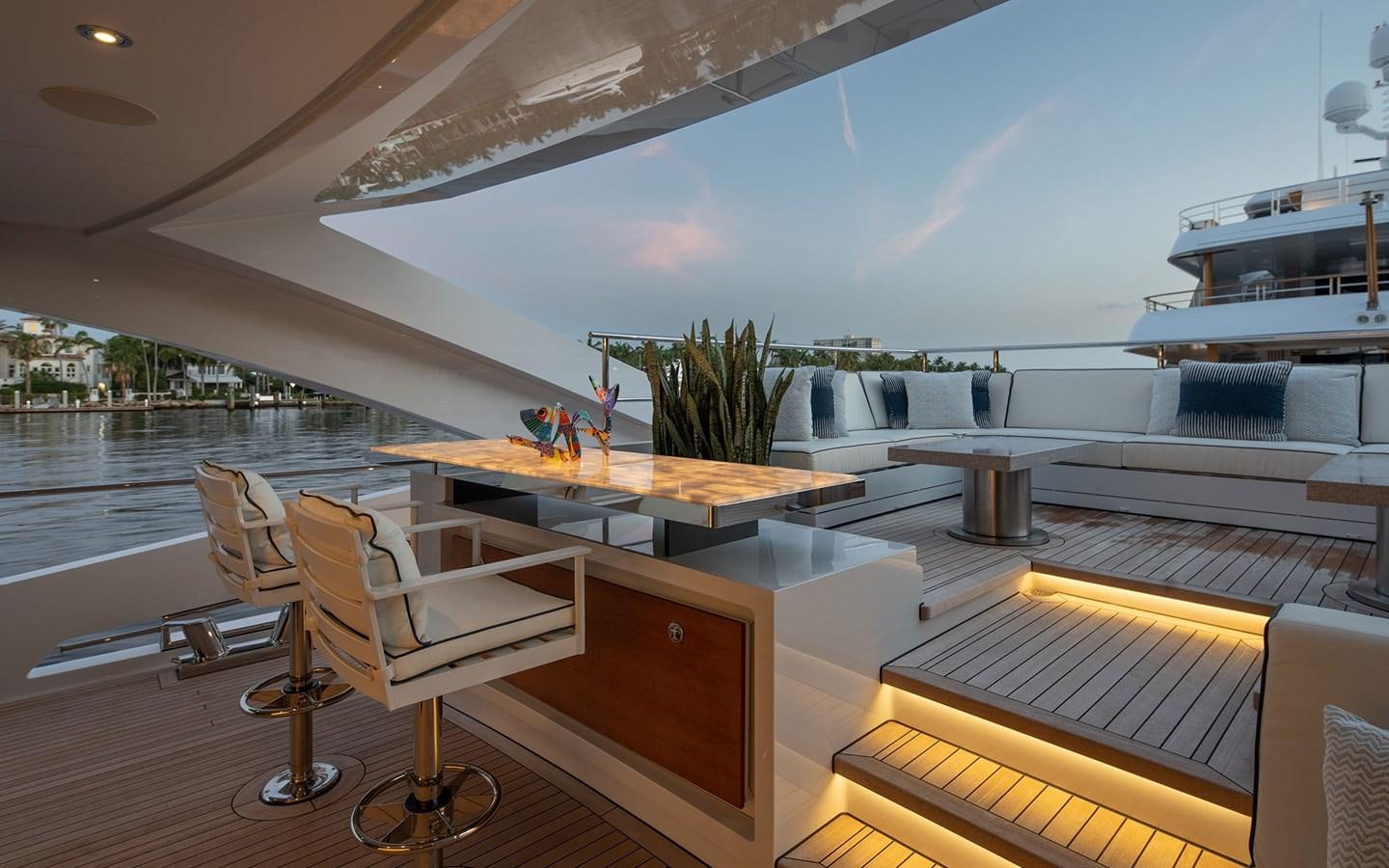 a room with a table and chairs aboard BOOK ENDS Yacht for Sale