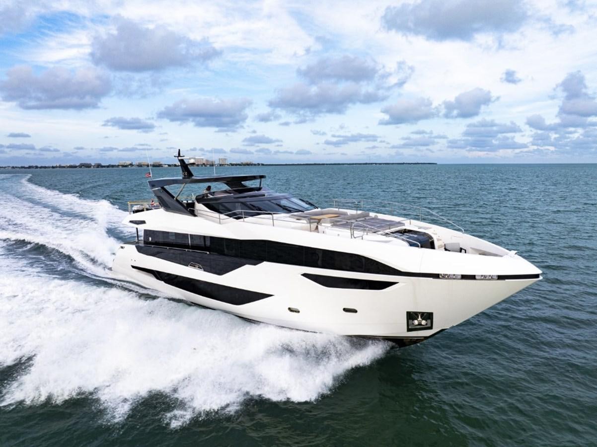 a white yacht on the water aboard SUNSEEKER 90/25 Yacht for Sale
