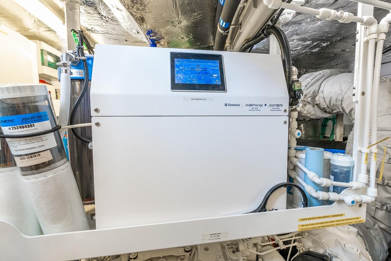 a machine with a screen aboard F5 Yacht for Sale