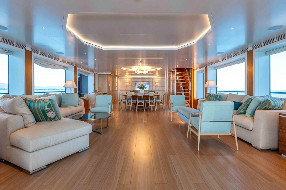 2022 MISS CANDY — 45m Versilcraft Motor Yacht thumbnail 4