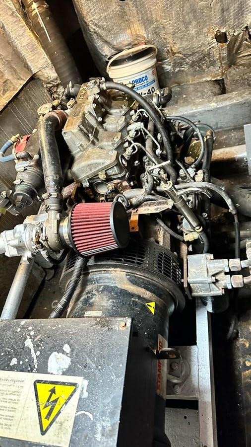 a machine with a metal handle aboard 1990 PALMER MARINE 68 Yacht for Sale