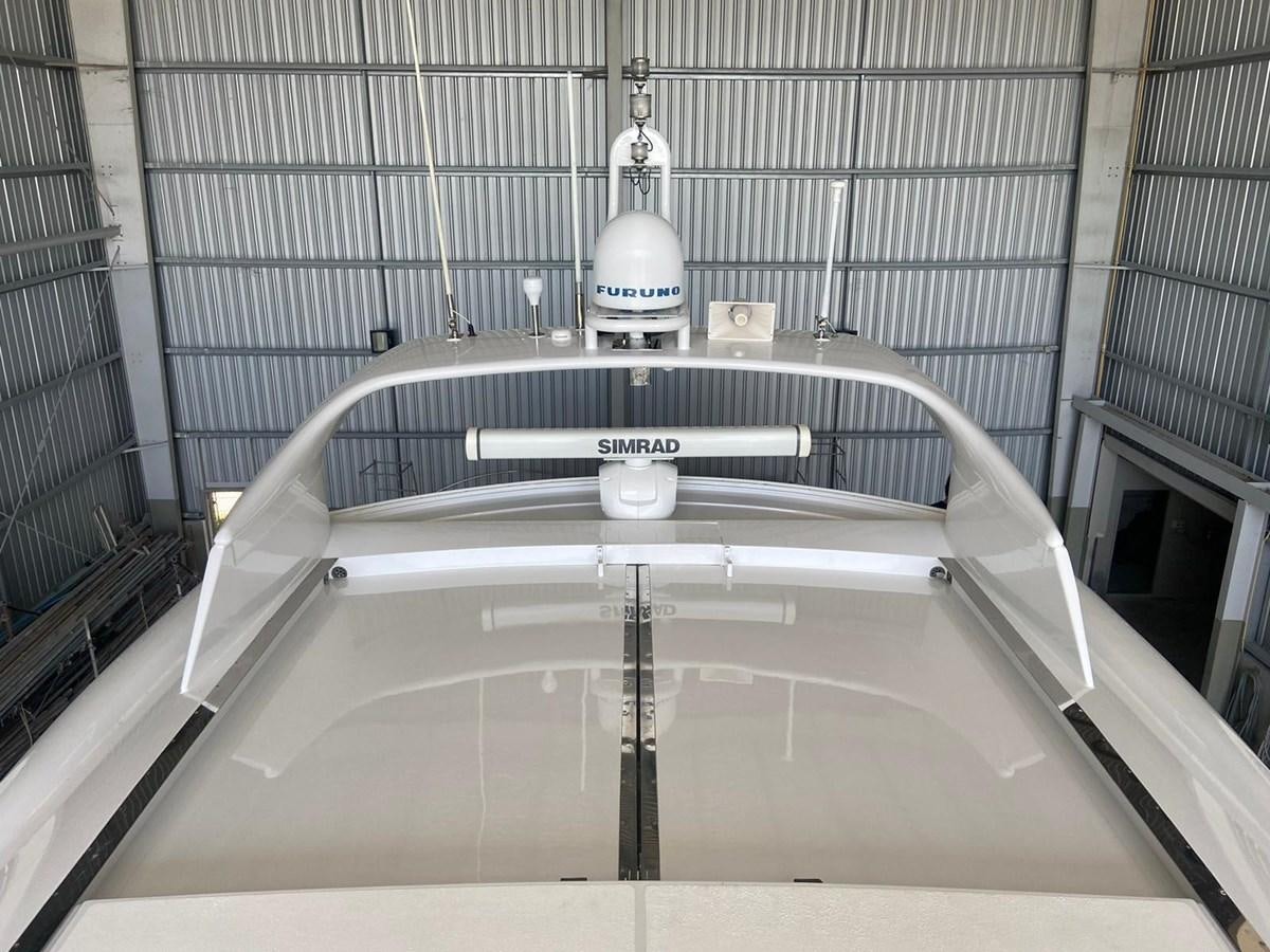 a bathtub with a sink aboard AUGUST MOON Yacht for Sale