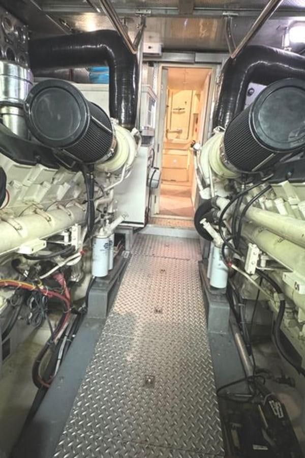 a room with a large machine aboard CLASSIFIED Yacht for Sale