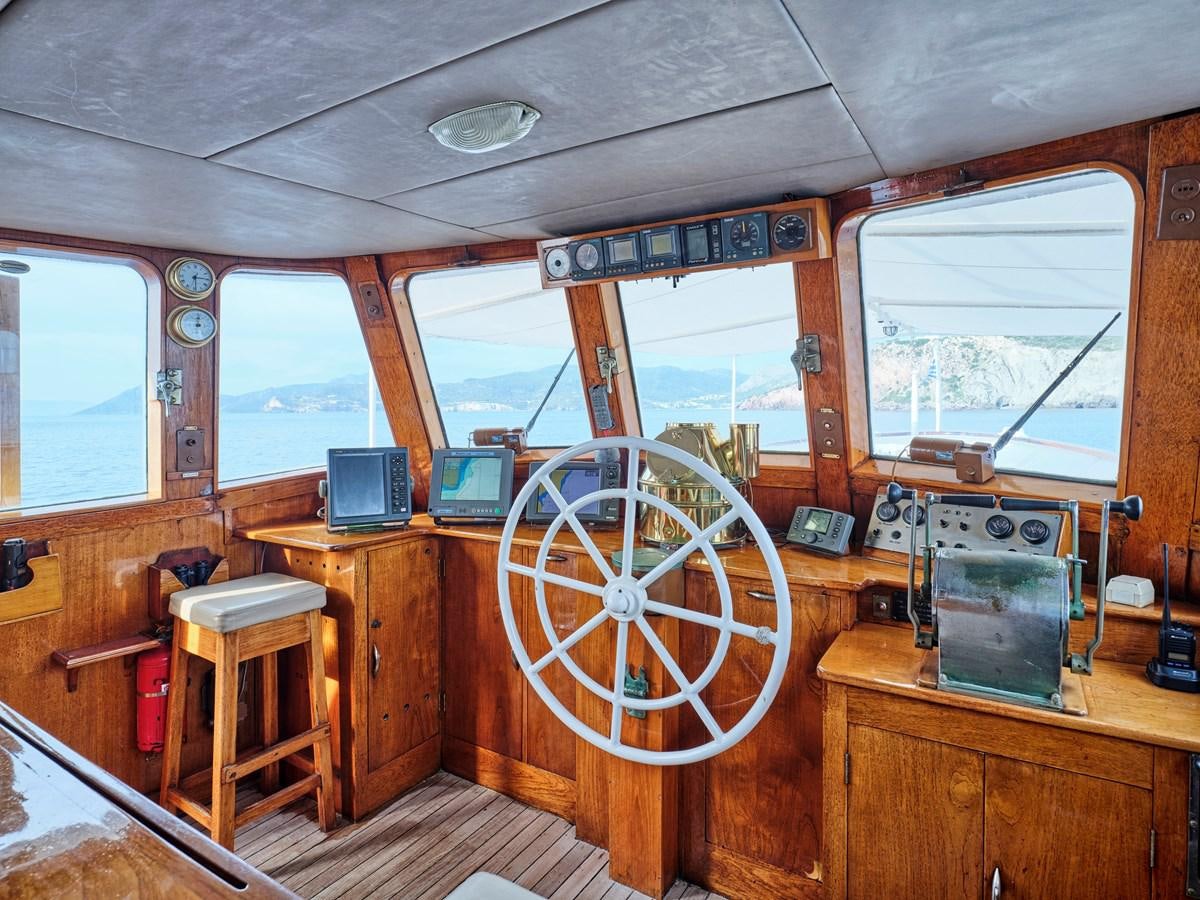 inside of a cabin aboard MIDNIGHT SUN Yacht for Sale