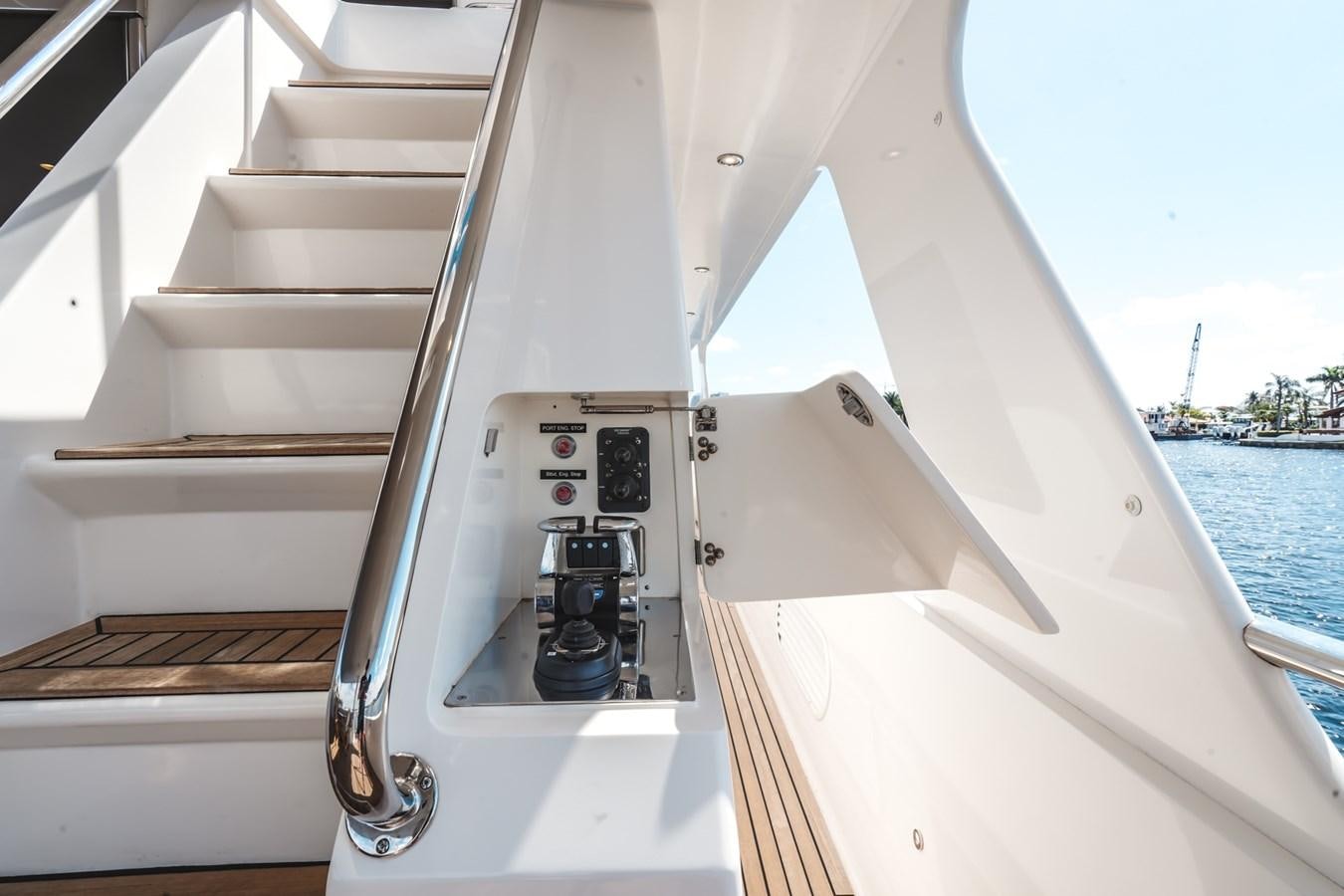 the interior of a boat aboard VIAGGIO Yacht for Sale