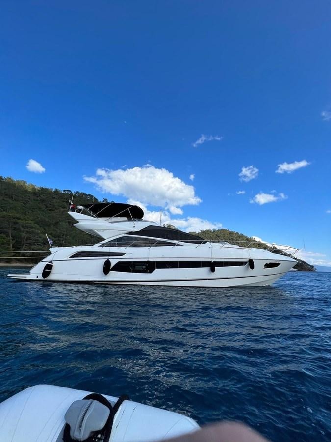 a boat on the water aboard SUNSEEKER 75 YACHT Yacht for Sale