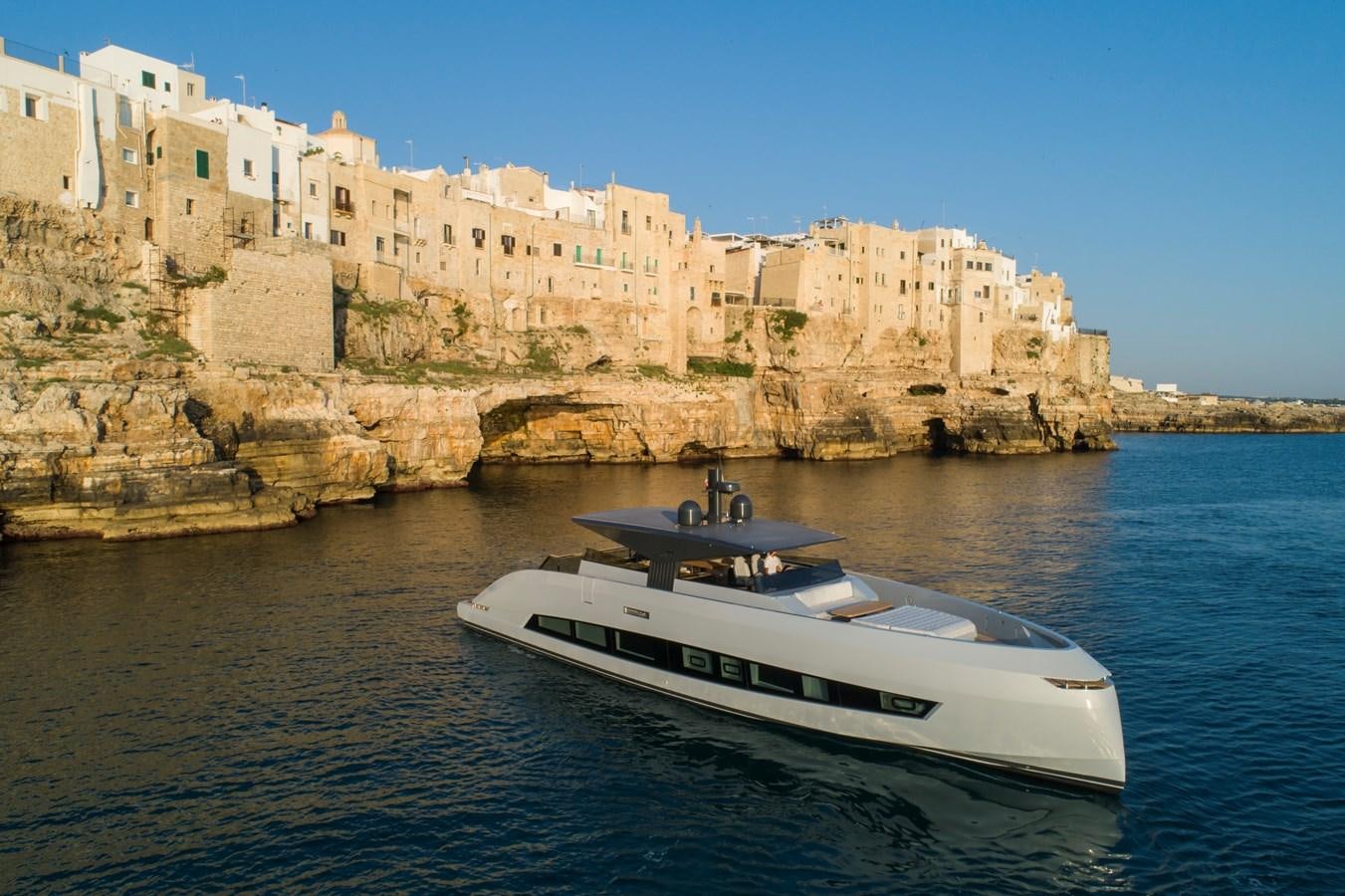 a boat on the water aboard S07 SPIDER Yacht for Sale