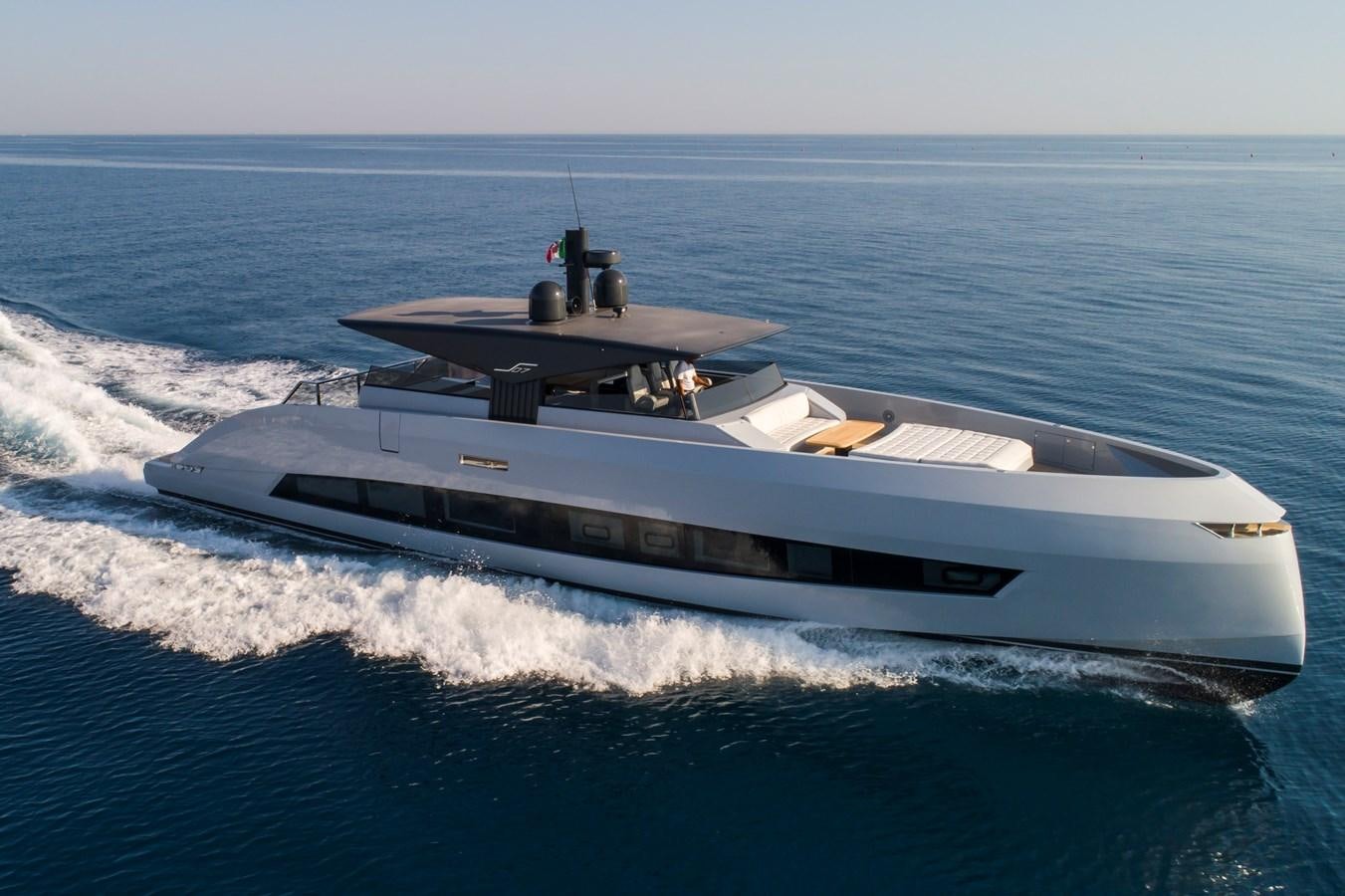 a boat on the water aboard S07 SPIDER Yacht for Sale