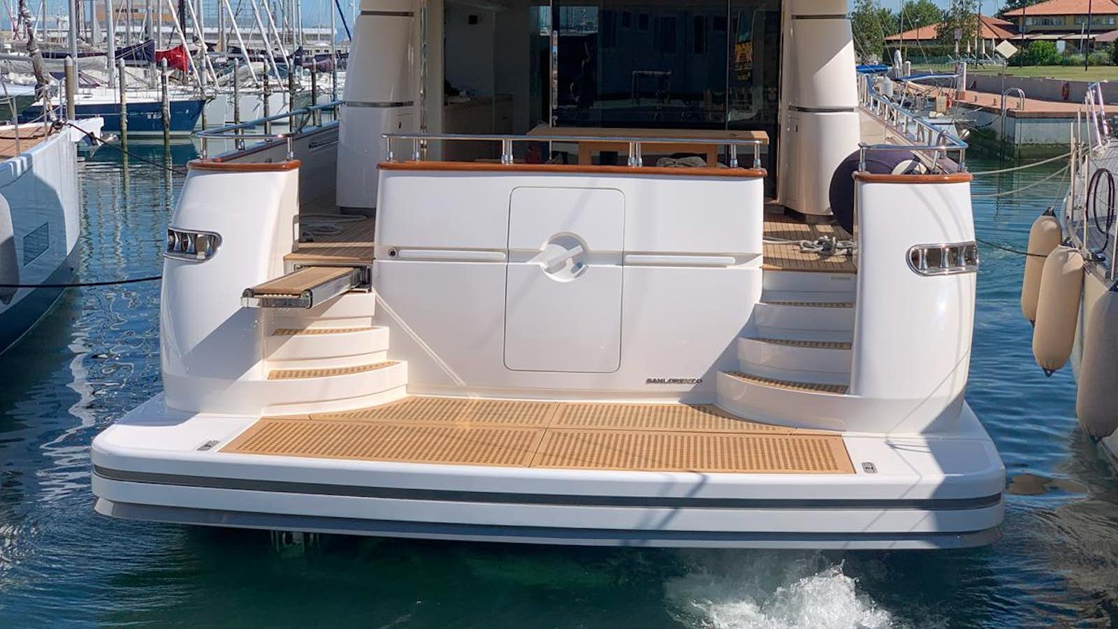 Sl 82
Yacht for Sale