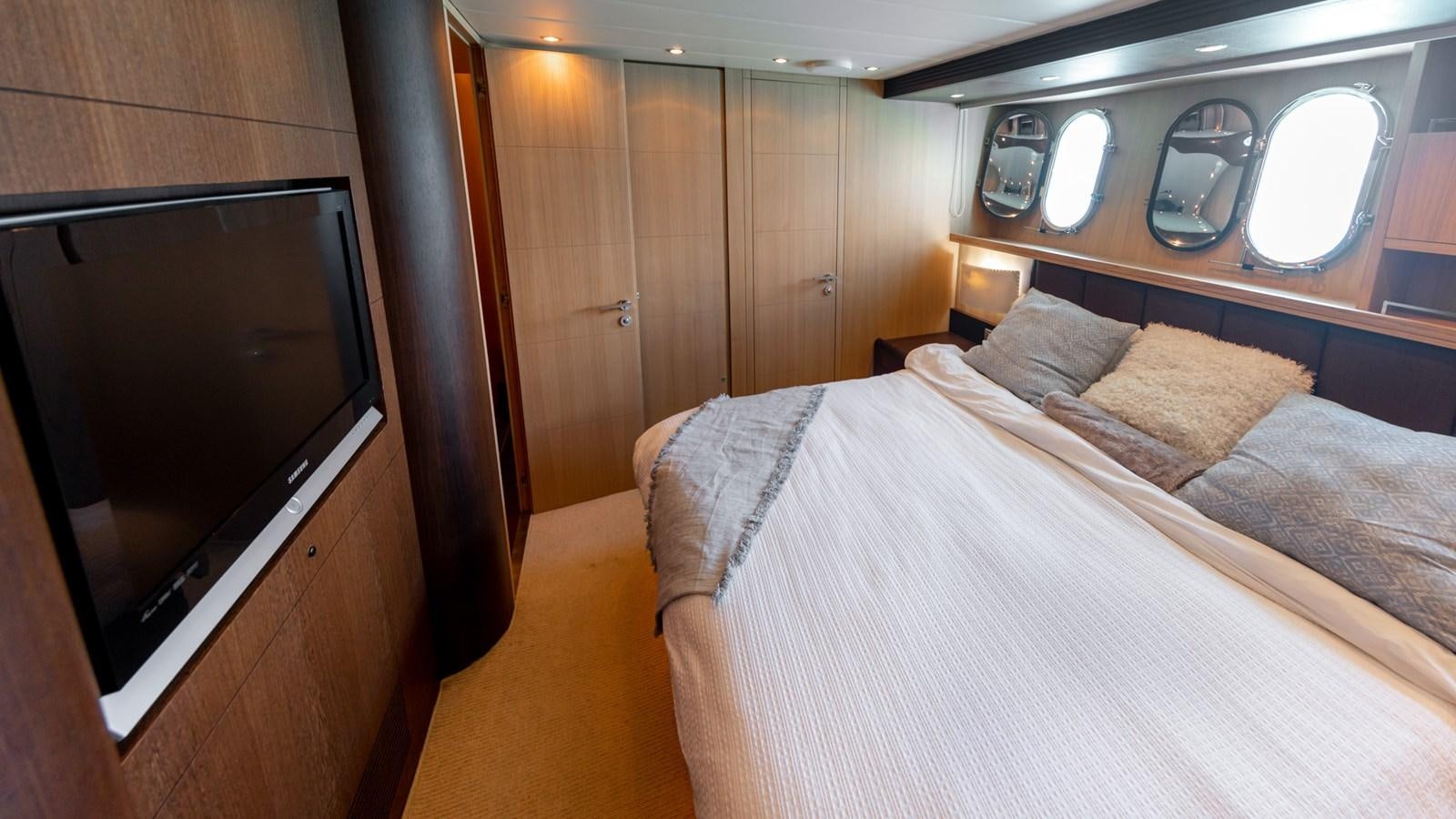 a bed in a room aboard DOMINIC  2008 MAIORA 27M @ PUERTO AVENTURAS Yacht for Sale