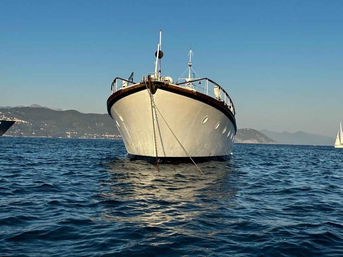 a boat in the water aboard PHILMARBE - ORTIGOZA COFADIC Yacht for Sale