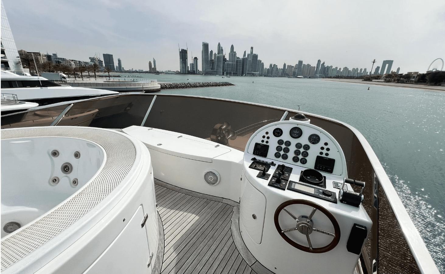 a boat on the water aboard 2008 BENETTI 100 Yacht for Sale