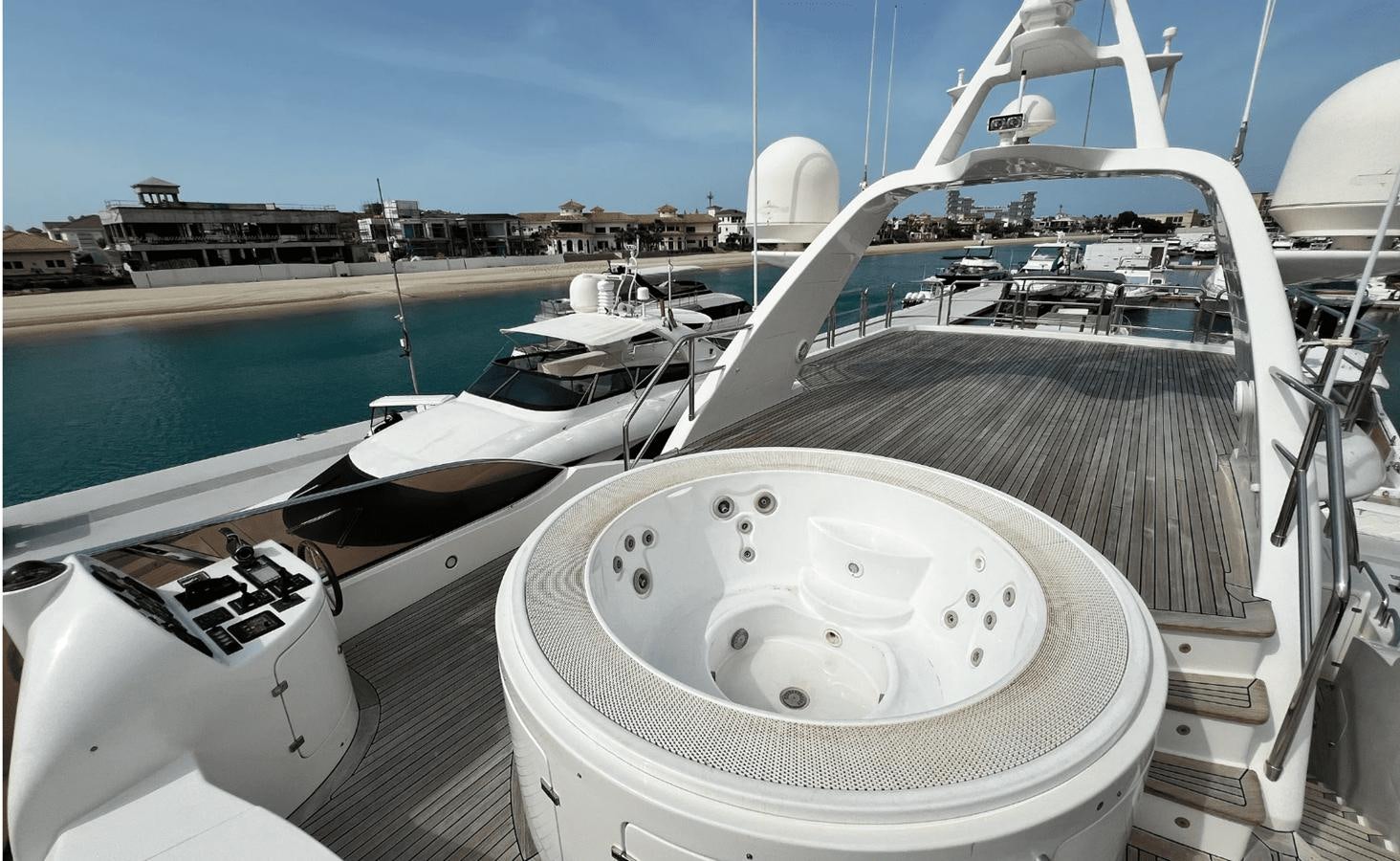 a boat on the water aboard 2008 BENETTI 100 Yacht for Sale