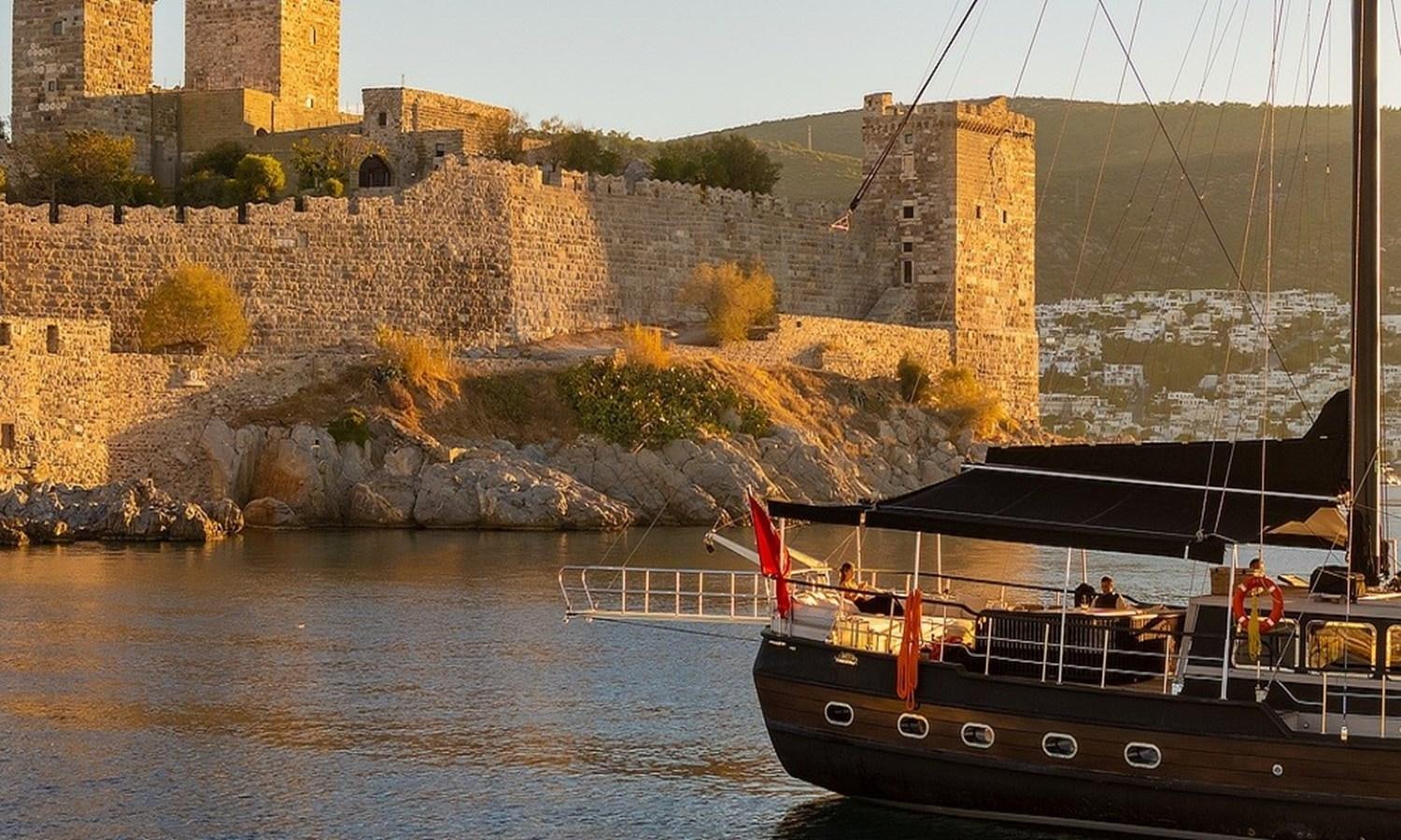 a boat on the water aboard CUSTOM MADE MOTORSAILOR Yacht for Sale