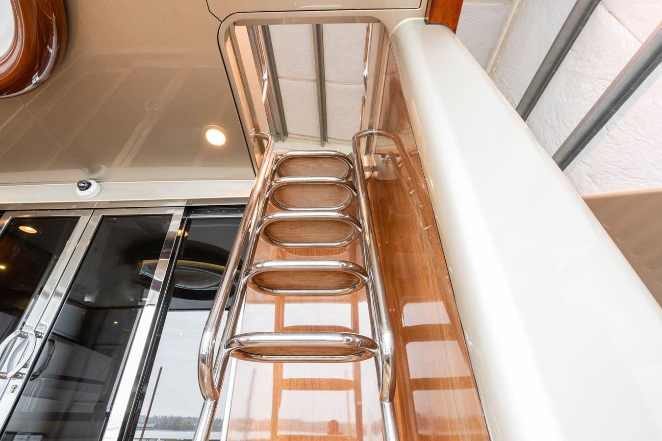 the inside of a building aboard 1996 ADMIRAL MARINE 71 Yacht for Sale