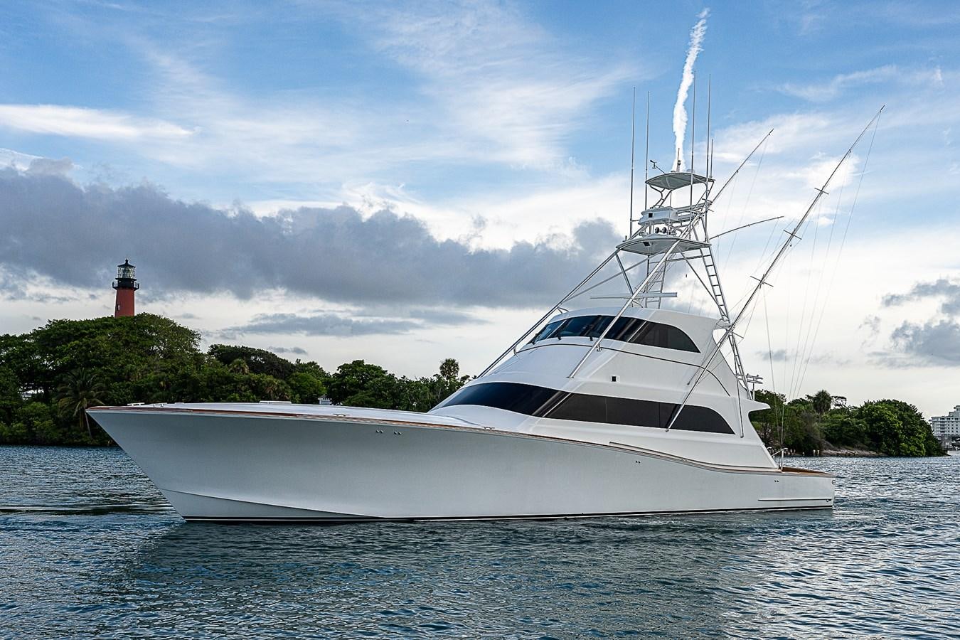 a white yacht in the water aboard DON TEO Yacht for Sale