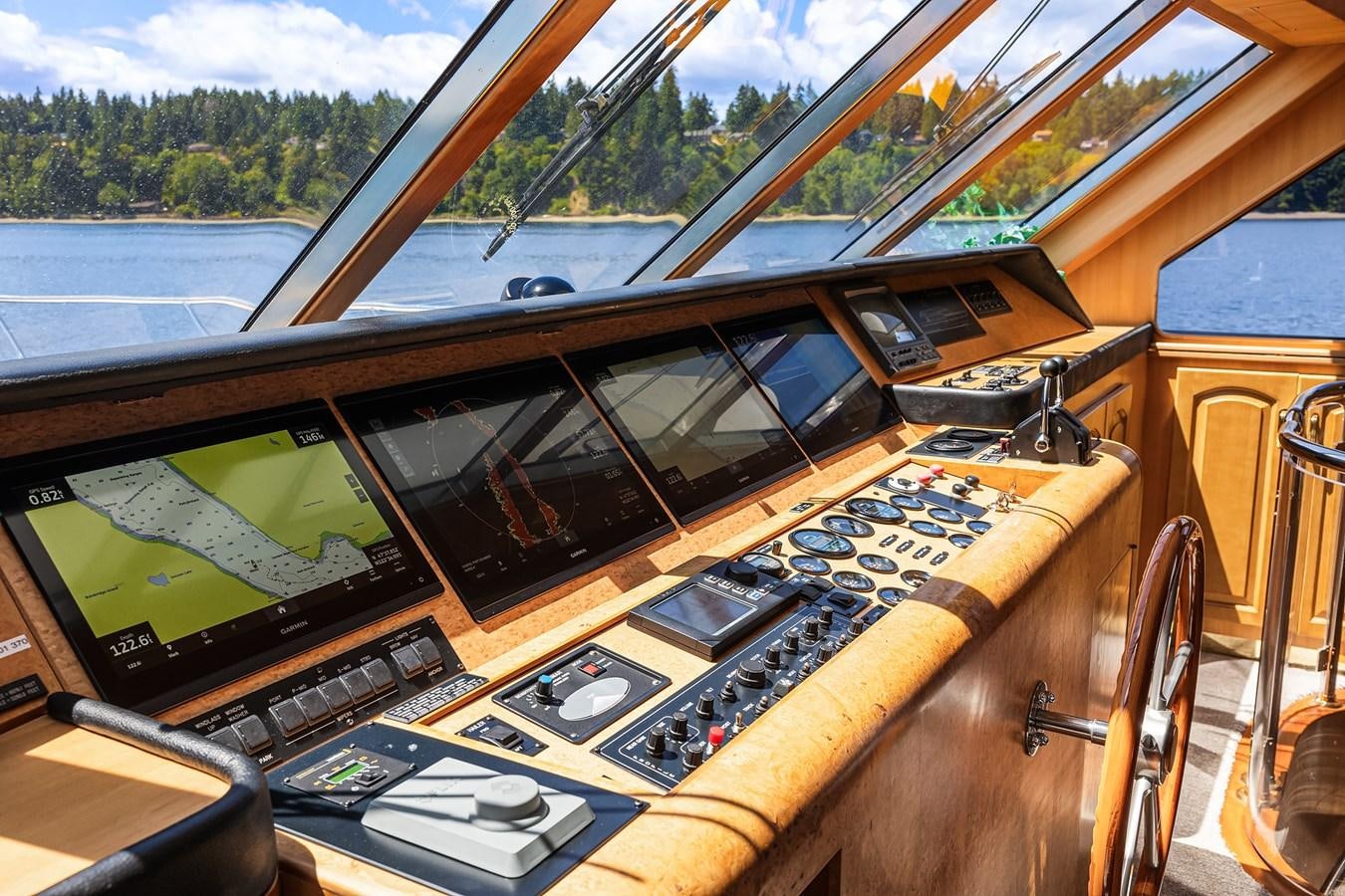 inside of a train aboard QUE SA-RAH SA-RAH Yacht for Sale