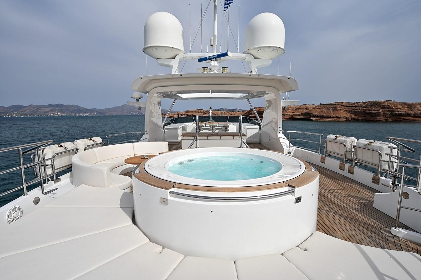 a large white tub on a deck aboard FREEDAY Yacht for Sale
