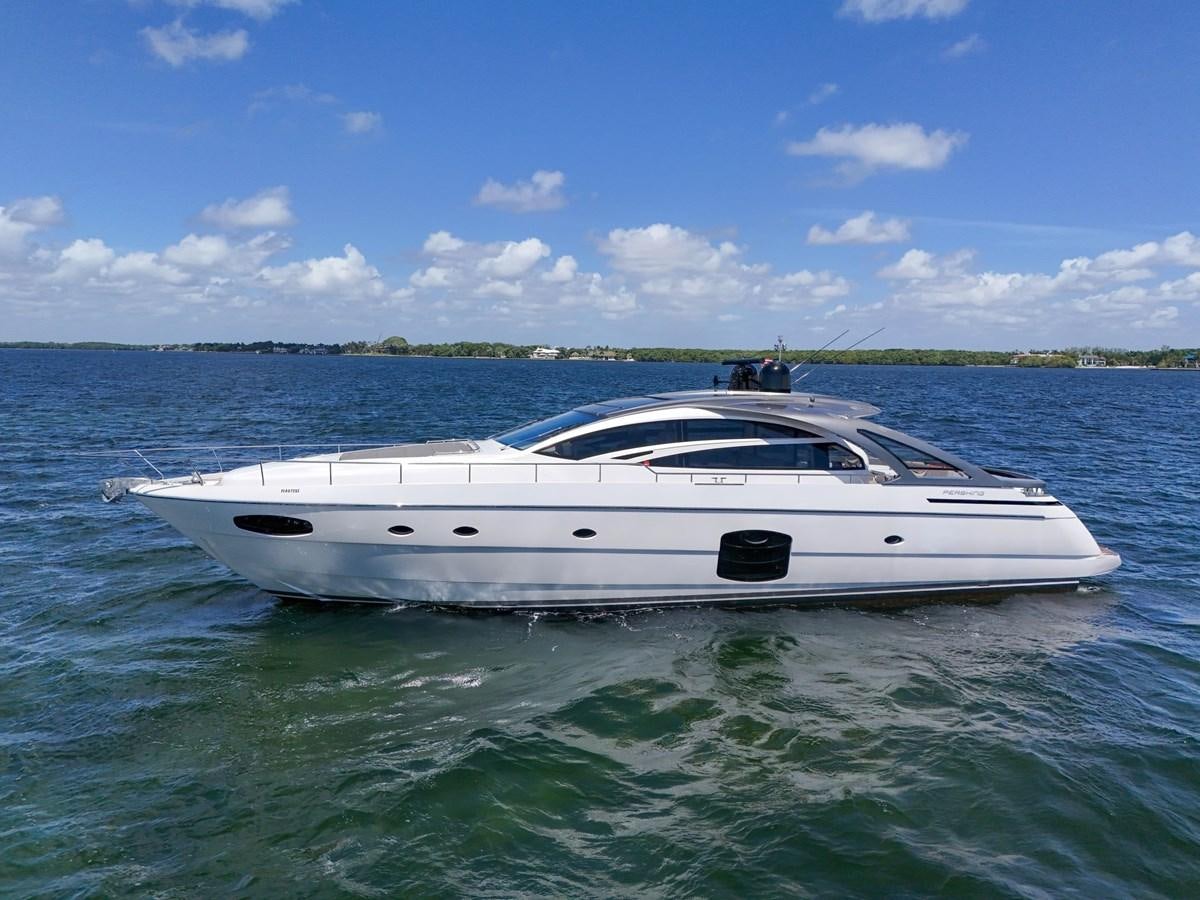 a white boat in the water aboard SANS SOUCI VIII Yacht for Sale