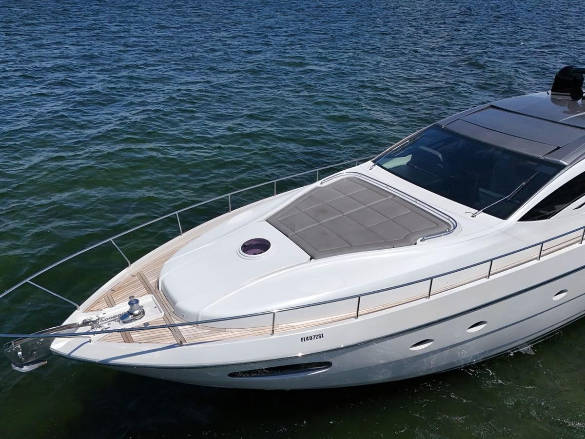 a white boat in the water aboard SANS SOUCI VIII Yacht for Sale