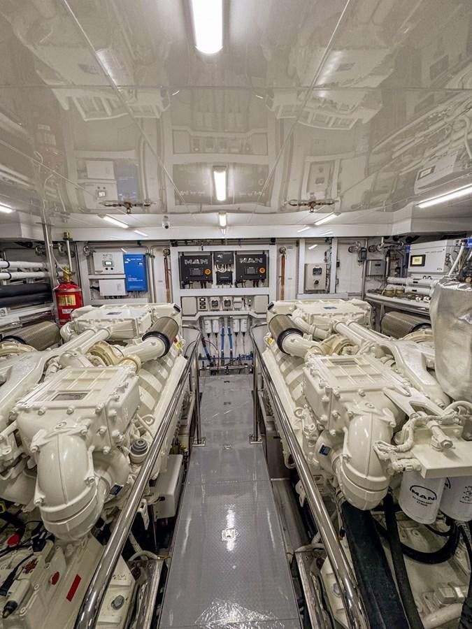 a large room with machinery aboard OCEAN ALEXANDER 32L11 Yacht for Sale