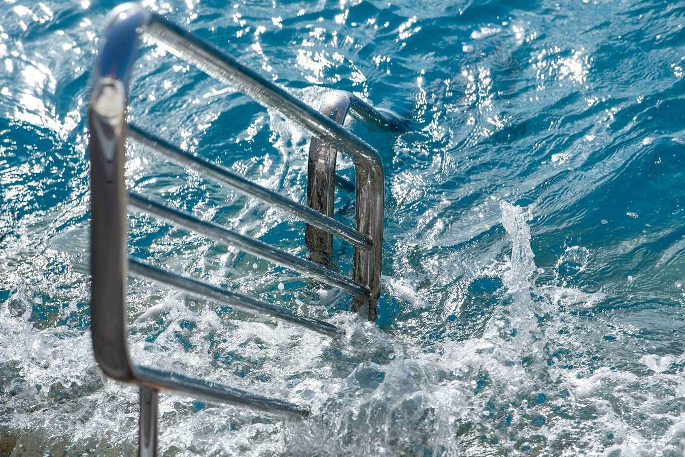a chair in the snow aboard AURORA Yacht for Sale