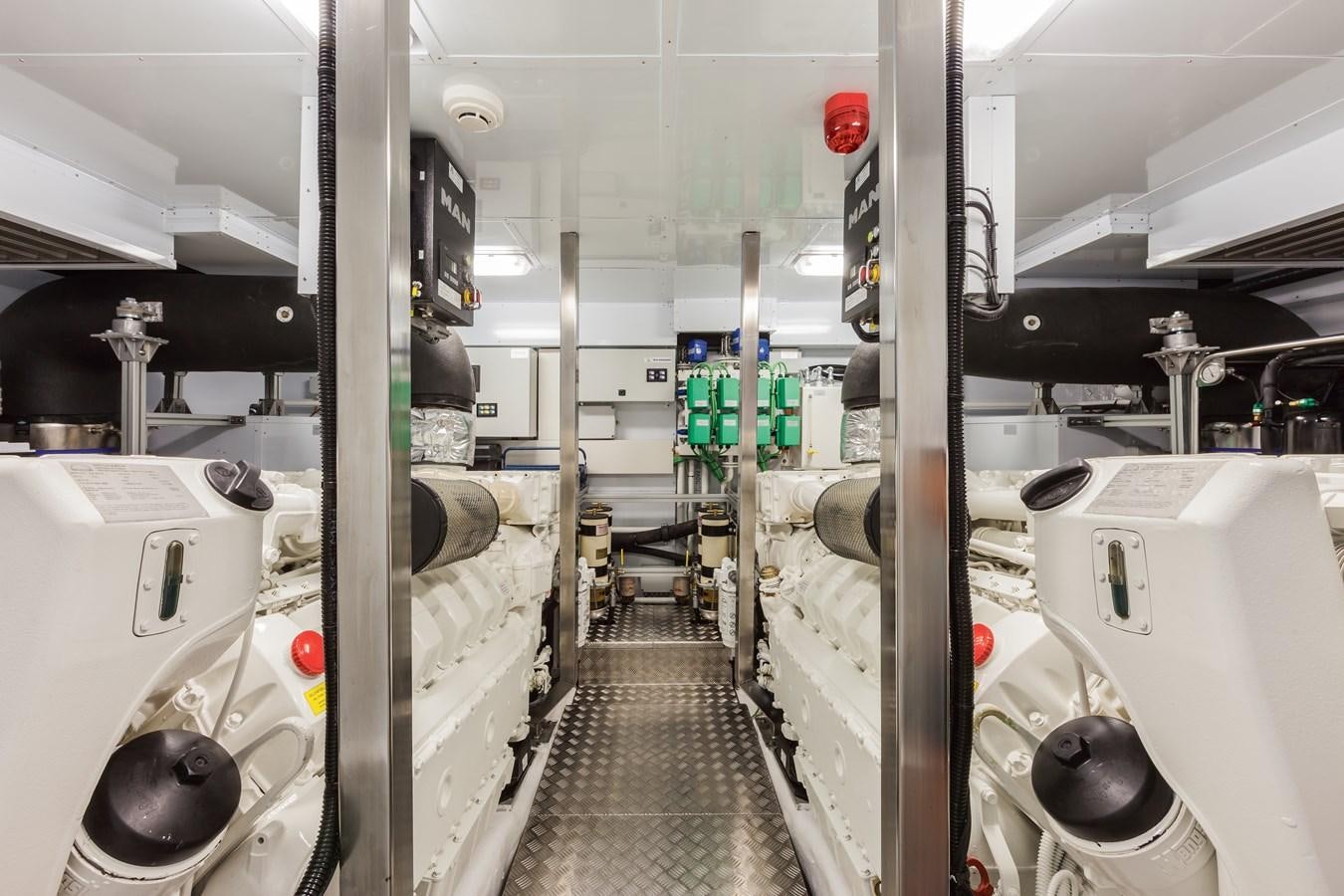 a room with several machines aboard DREAMLINE 35 Yacht for Sale