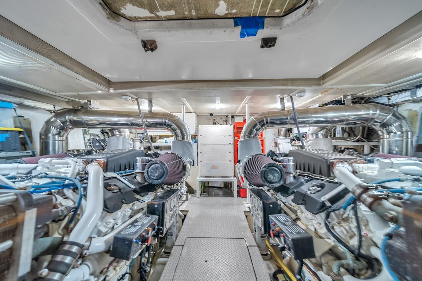 a room full of machines aboard AICON 85 Yacht for Sale